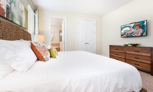 Rent Your Own Orlando Villa with Large Private Pool on Encore Resort at Reunion Orlando Villa 4374 - image 11