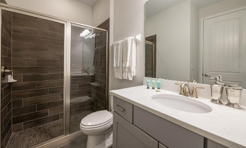Rent this Luxury 5 Star Villa on Encore Resort at Reunion Orlando Villa 4410 - image 14