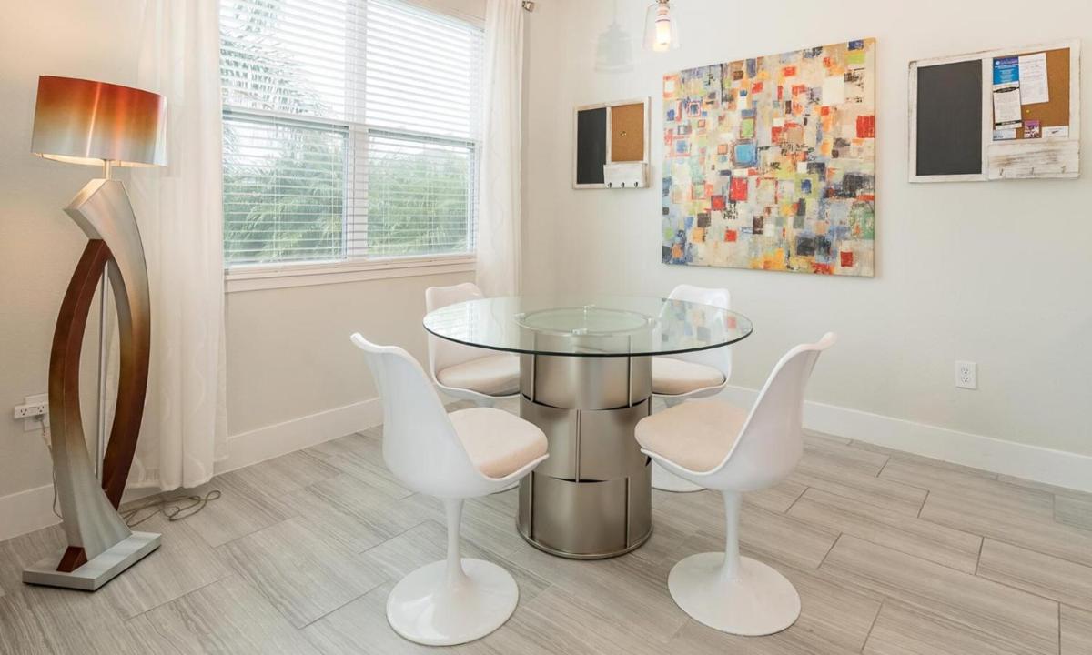 Luxury Contemporary Style Villa on Encore Resort at Reunion Orlando Villa 4435 - image 5