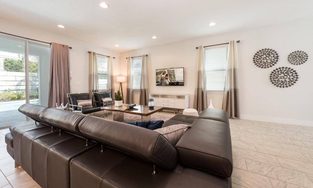 Luxury Private Villa with Large Pool on Encore Resort at Reunion Orlando Villa 4433 - image 5