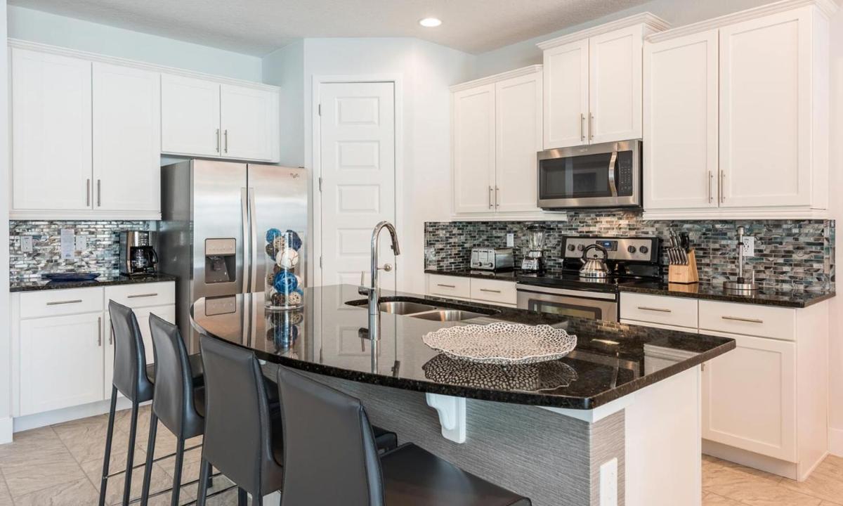 Luxury Private Villa with Large Pool on Encore Resort at Reunion Orlando Villa 4433 - image 7