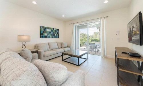 Luxury Villa with Private Pool on Encore Resort at Reunion Orlando Villa 4422 - image 3