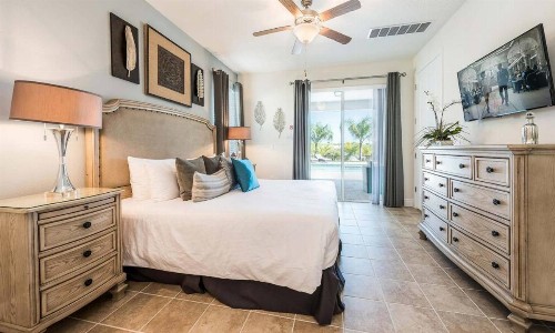 Rent Your Own Orlando Villa with Large Private Pool on Encore Resort at Reunion Orlando Villa 4428 - image 11