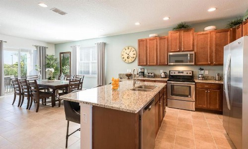 Rent Your Own Orlando Villa with Large Private Pool on Encore Resort at Reunion Orlando Villa 4428 - image 6