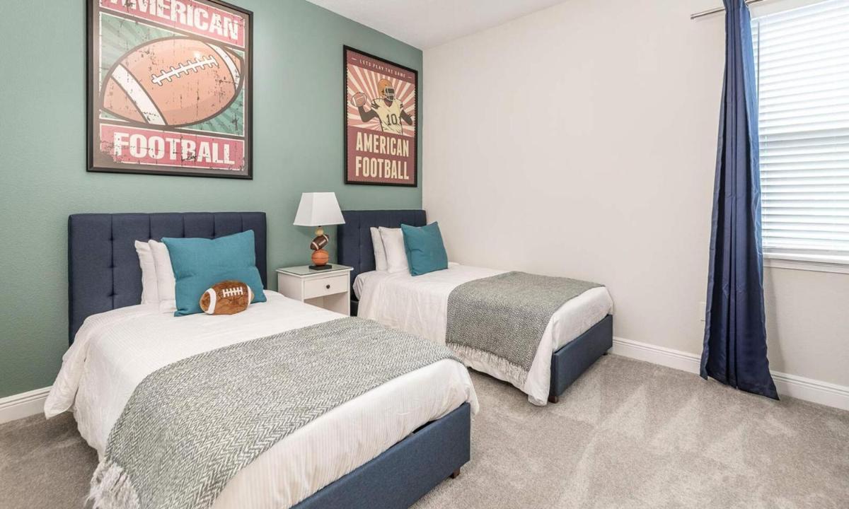 5 Star Villa on Encore Resort at Reunion with Large Private Pool Orlando Villa 4493 - image 3