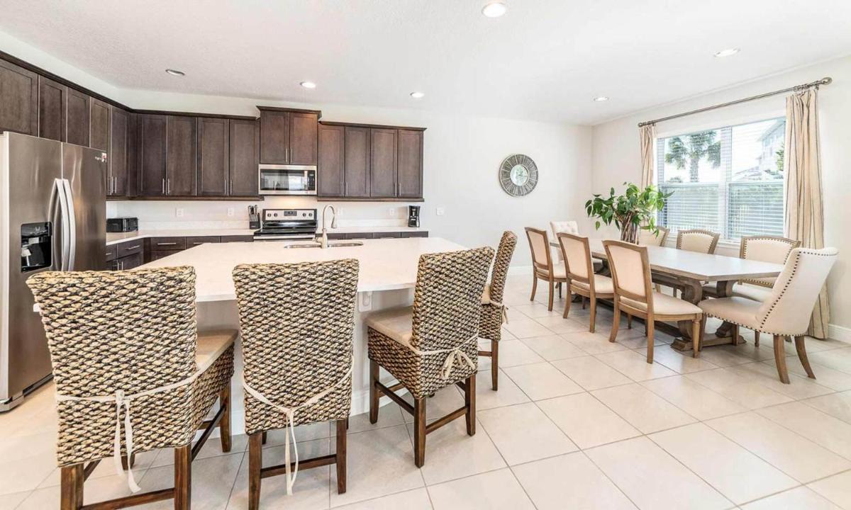 Luxury Contemporary Style Villa on Encore Resort at Reunion Orlando Villa 4497 - image 7