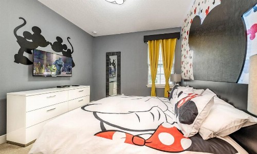 Rent this Luxury 5 Star Villa on Encore Resort at Reunion Orlando Villa 4515 - image 7