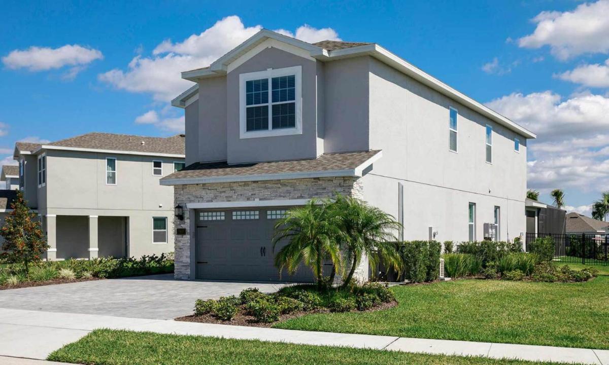 Rent Your Own Orlando Villa with Large Private Pool on Encore Resort at Reunion Orlando Villa 4463 - main image