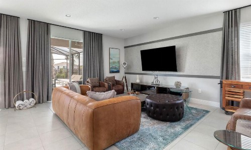 Rent Your Own Orlando Villa with Large Private Pool on Encore Resort at Reunion Orlando Villa 4463 - image 4