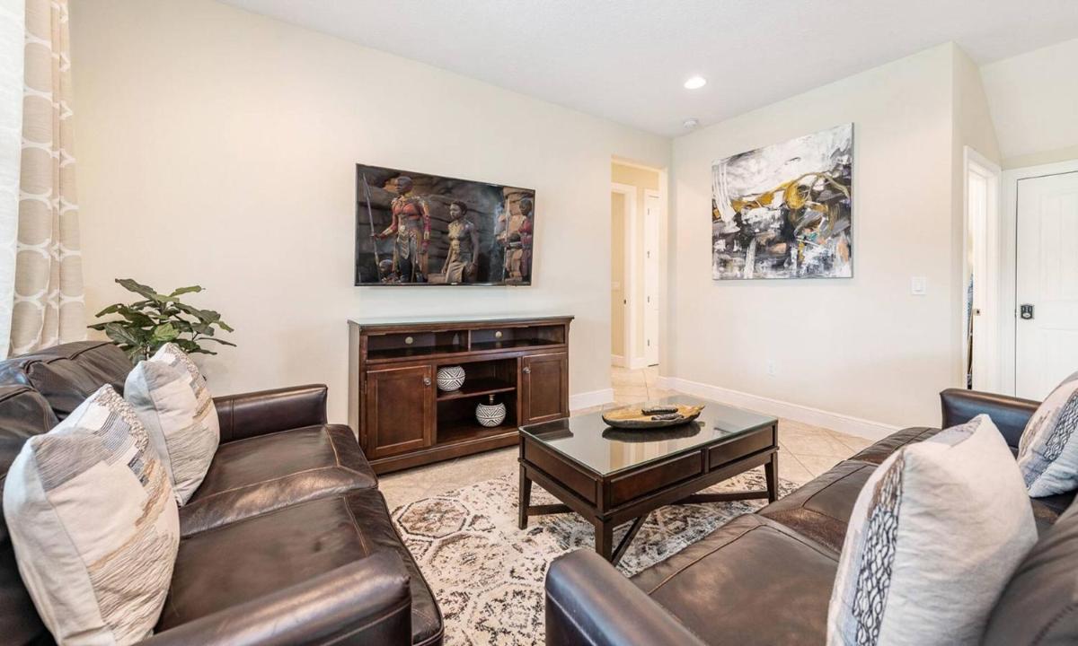 5 Star Villa with Private Pool on Encore Resort at Reunion Orlando Villa 4693 - image 6