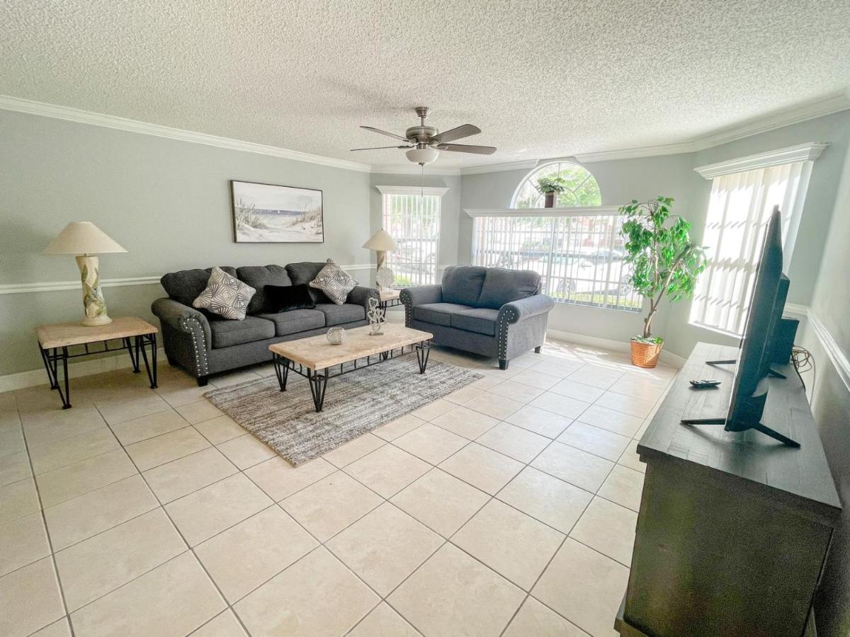 Grand Premier 3BD Condo Apartment near Disney Parks #6 - image 3