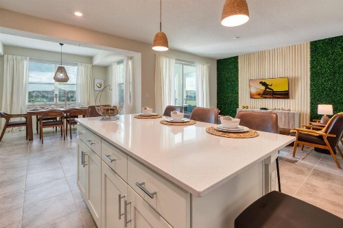 Super Sophisticated 2 bed apartment 10 minutes from Disney parks - image 5