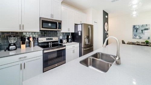 Beautiful 5 Star Townhome on Storey Lake Resort with Private Pool Orlando Townhome 5020 - image 6
