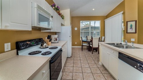 Beautiful 5 Star Villa with Private Pool on the Prestigious Windsor Palms Resort Orlando Villa 4879 - image 6