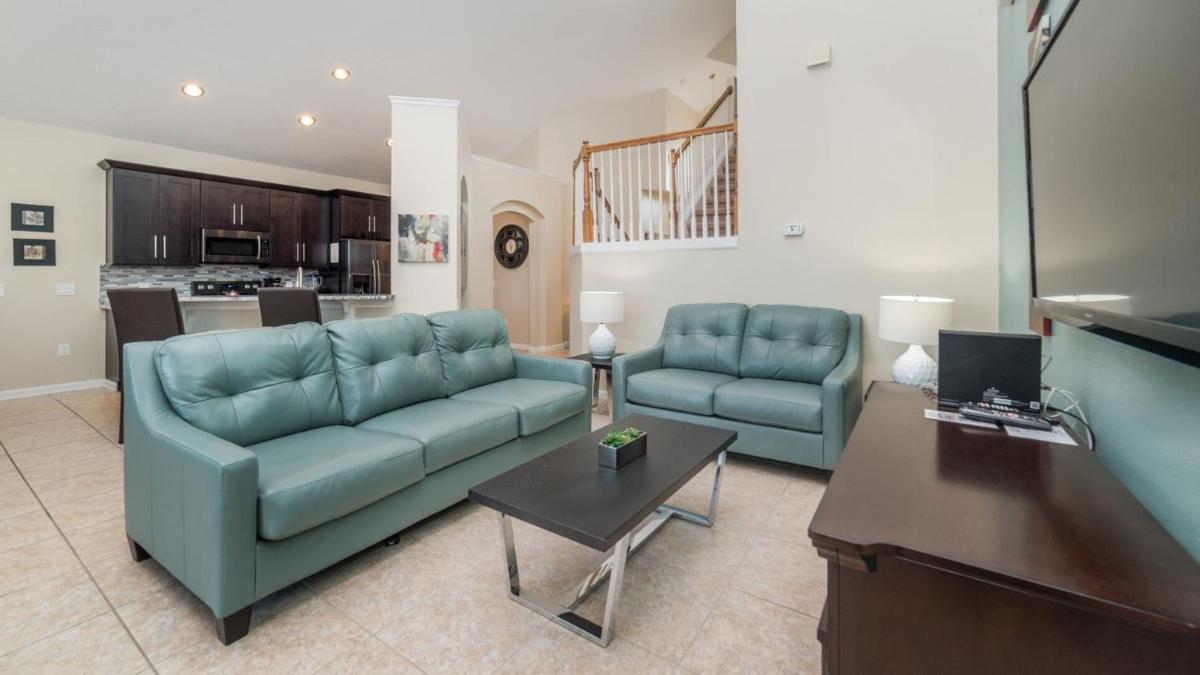 Exclusive Villa with Large Private Pool on Windsor Palms Resort Orlando Villa 4884 - image 4
