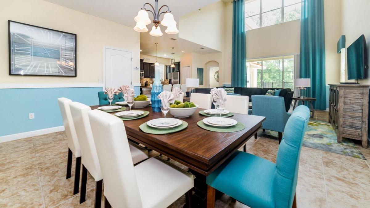 Rent the Perfect 5 Bedroom Villa on Paradise Palms Resort Orlando Villa 4816 - image 7