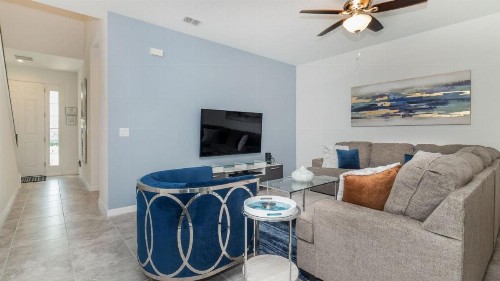 Rent this Luxury 5 Star Townhome on Solara Resort Orlando Townhome 4827 - image 3