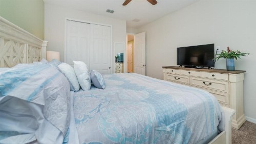 Rent Your Own Exclusive Villa with Large Private Pool on Solara Resort Orlando Villa 4992 - image 11