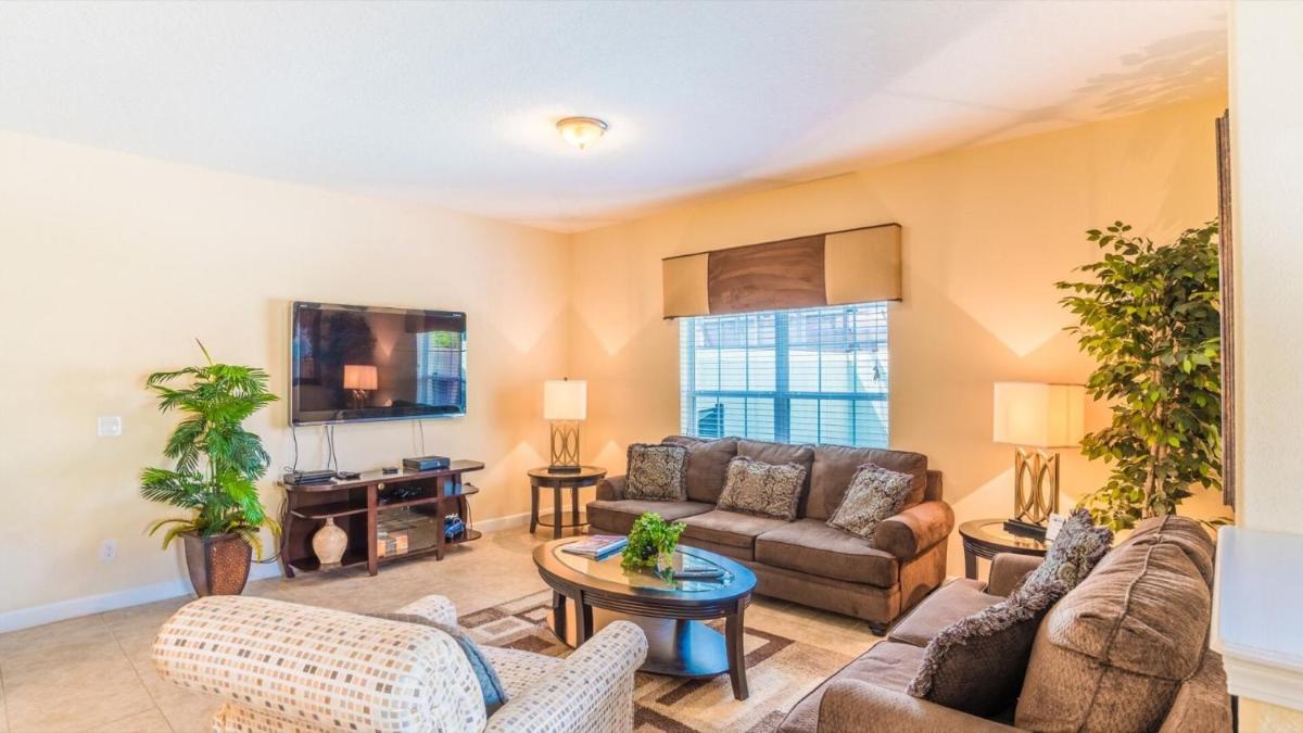 Beautiful 5 Star Townhome on Paradise Palms Resort with Private Pool Orlando Townhome 4833 - main image
