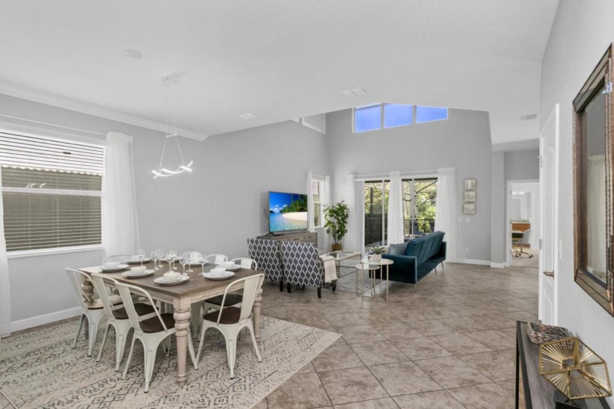 Luxury 5 Star Villa on Paradise Palms ResortMinutes from Disney World Orlando Villa 5039 - image 6