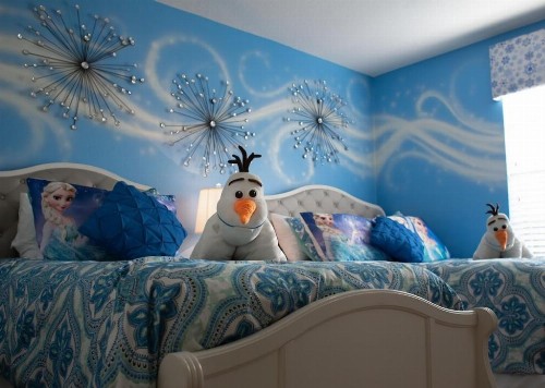 FROZEN Retreat with Private Pool & Baby Gear near Disney World - image 8