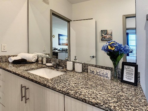 King Bed and Great Amenities! - image 11