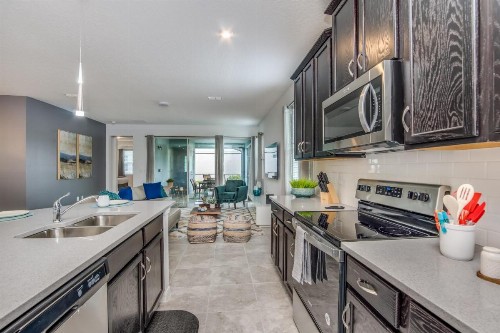 8916 Caroline Bay Court - image 9