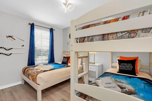 Roomy Town Home Mickey-Themed Bedroom! #4BV550 - image 39