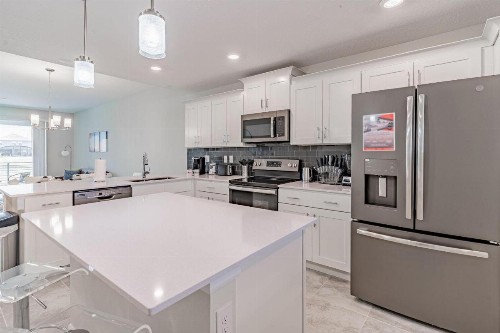 All New Apartment In Luxurious Storey Lake Community 10 Miles To Disney New Listing - image 3