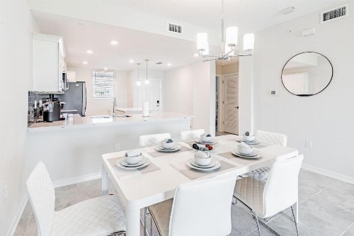 All New Apartment In Luxurious Storey Lake Community 10 Miles To Disney New Listing - image 7