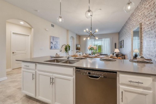 Super nice 2 bed condo 10 minutes from Disney - image 8