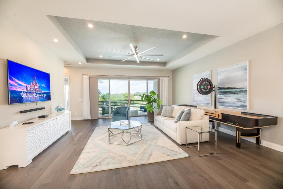 Superb 8 Bedroom Home at Bears Den with Private Pool near Disney 960JN - image 2