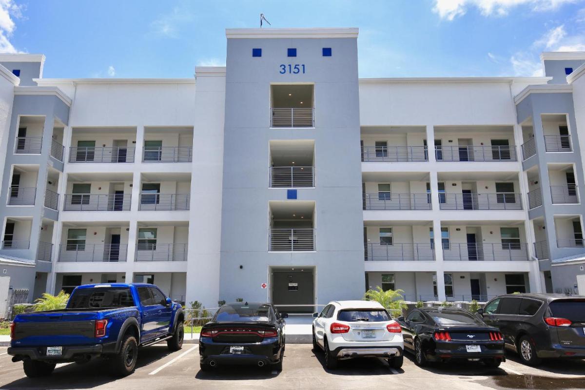 New Apartment In Lux Resort Storey Lake With Great Amenities 10 Miles To Disney New Listing - main image