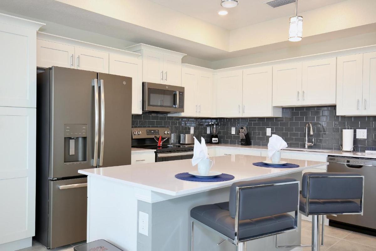 New Apartment In Lux Resort Storey Lake With Great Amenities 10 Miles To Disney New Listing - image 7