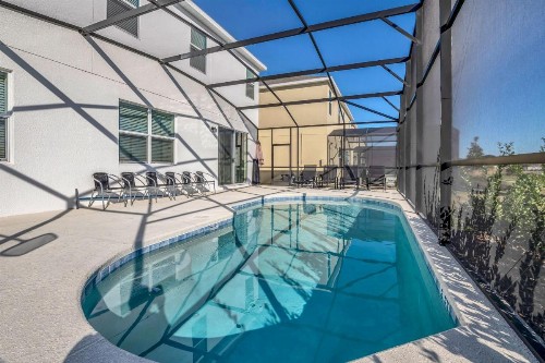 8BR Mansion - Family Luxury Resort - Private Pool BBQ Games! - image 11