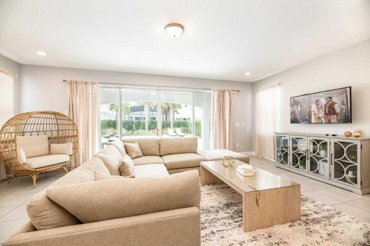 Luxury Villa with Private Pool on Encore Resort at Reunion Orlando Villa 4453 - image 7