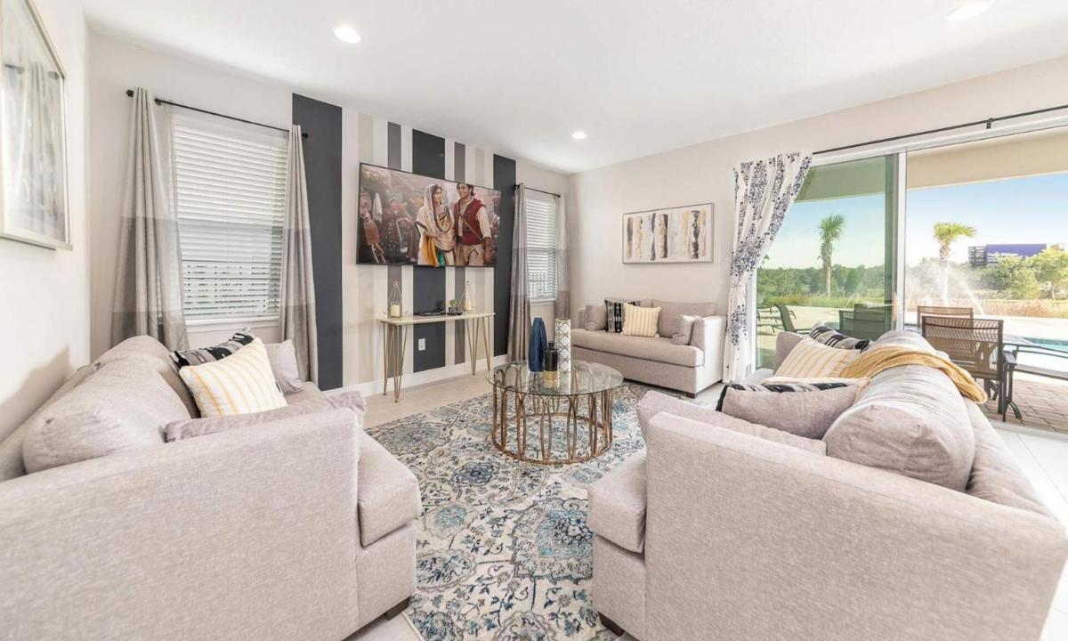 Rent Your Own Orlando Villa with Large Private Pool on Encore Resort at Reunion Orlando Villa 4492 - image 7