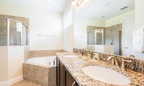 Luxury Villa with Private Pool on Reunion Resort and Spa Orlando Villa 4623 - image 12