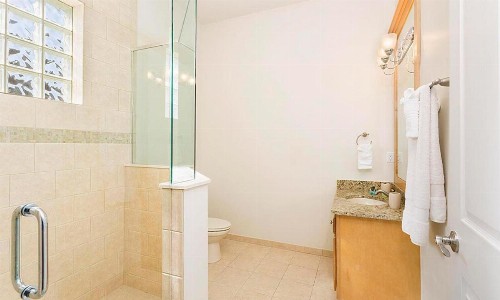 Rent Your Own Orlando Villa with Large Private Pool on Reunion Resort and Spa Orlando Villa 4561 - image 9
