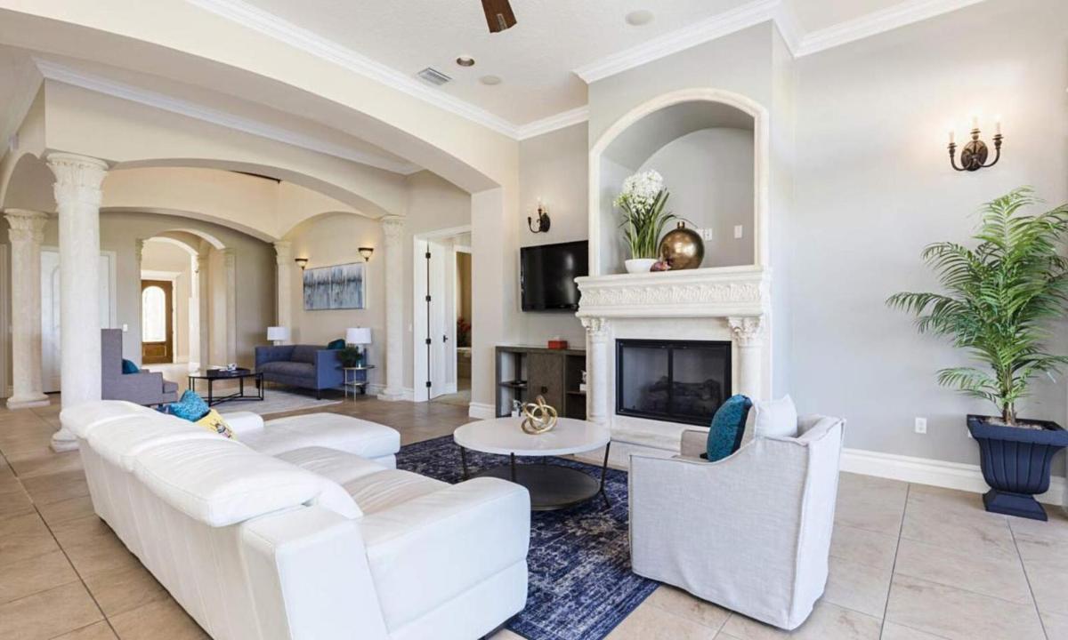 Rent Your Own Orlando Villa with Large Private Pool on Reunion Resort and Spa Orlando Villa 4741 - image 7