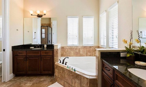 Rent the Perfect 5 Bedroom Villa on Reunion Resort and Spa Orlando Villa 4576 - image 14