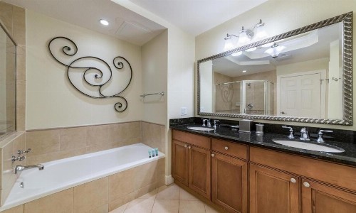 Ultimate 3 Bedroom Condo on Reunion Resort and Spa Orlando Condo 4636 - image 10