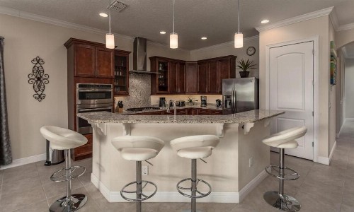Luxury Private Villa with Large Pool on Reunion Resort and Spa Orlando Villa 4588 - image 10