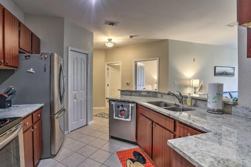 1st-Floor Legacy Dunes Condo Less Than 5 Mi to Disney - image 7