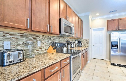 Kissimmee Resort Home Less Than 10 Miles to Disney! - image 7