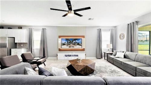 Spacious 9BR Family Villa INCLUSIVE CLUBHOUSE - image 15