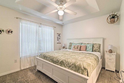 Classy Kissimmee Townhome about 2 Mi to Disney! - image 11