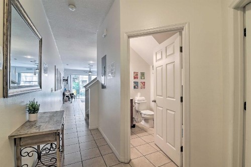 Classy Kissimmee Townhome about 2 Mi to Disney! - image 4