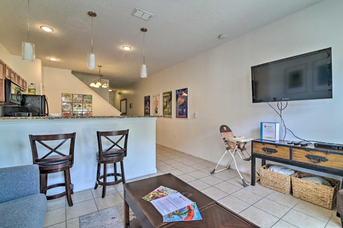 Classy Kissimmee Townhome about 2 Mi to Disney! - image 6