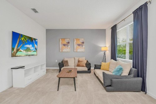 6BR Resort Home - Near Disney - Private Pool and Hot Tub! - image 13